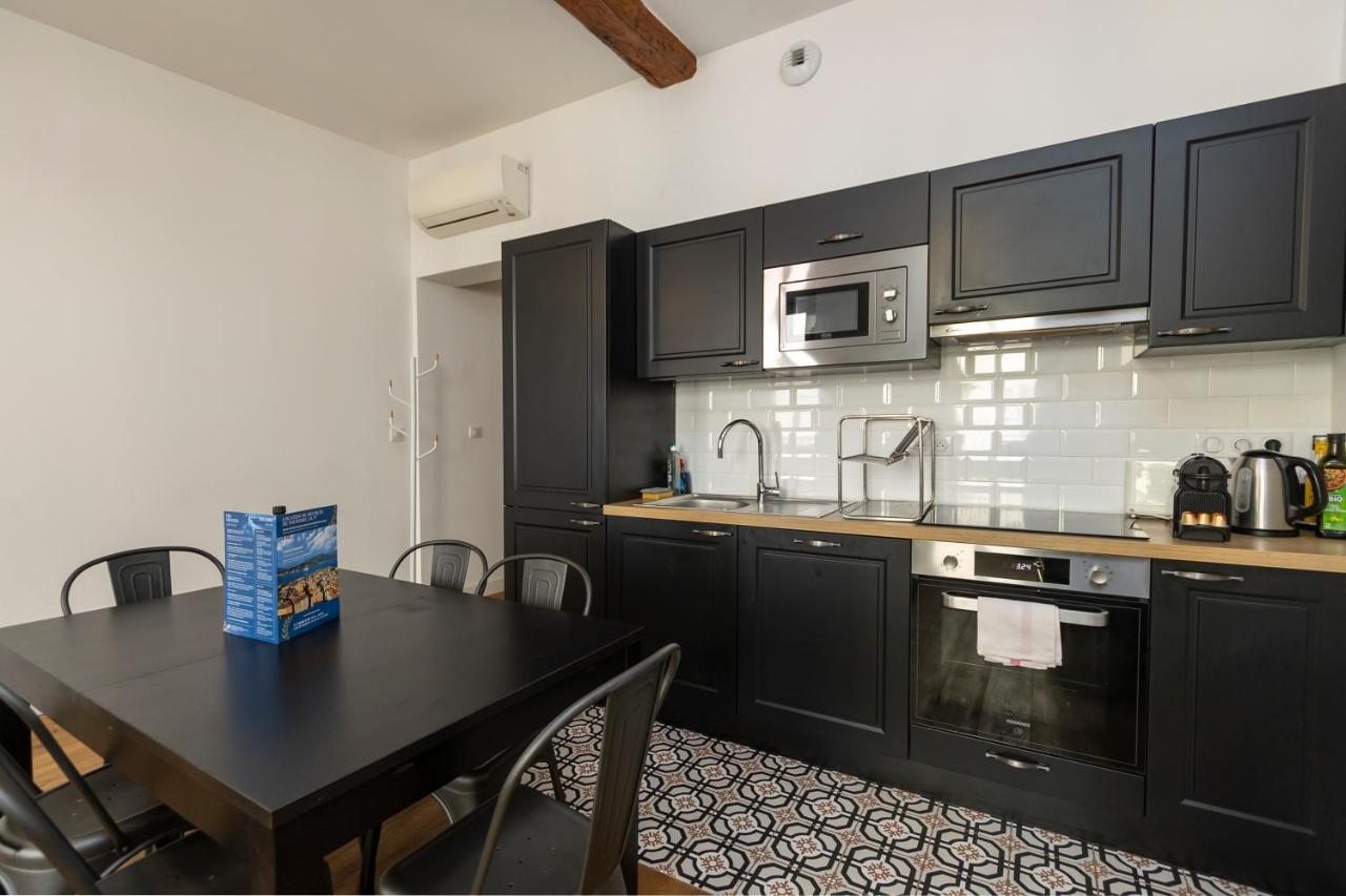 אז'אקסיו Les Suites R Bonaparte - Appartements De Standing Au Coeur De La Vieille Ville Pietonne מראה חיצוני תמונה