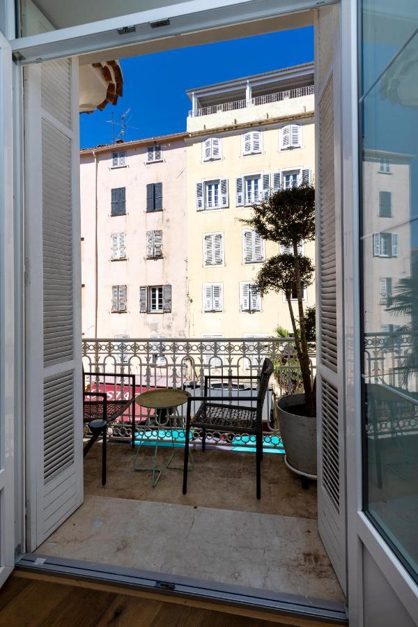 אז'אקסיו Les Suites R Bonaparte - Appartements De Standing Au Coeur De La Vieille Ville Pietonne מראה חיצוני תמונה