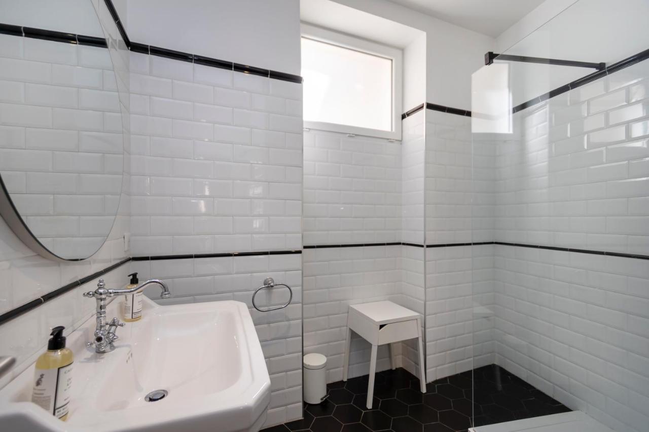 אז'אקסיו Les Suites R Bonaparte - Appartements De Standing Au Coeur De La Vieille Ville Pietonne מראה חיצוני תמונה