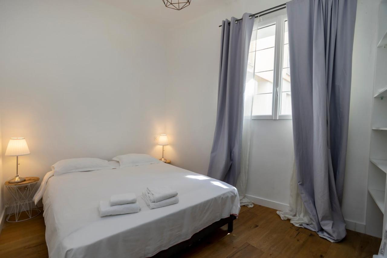 אז'אקסיו Les Suites R Bonaparte - Appartements De Standing Au Coeur De La Vieille Ville Pietonne מראה חיצוני תמונה