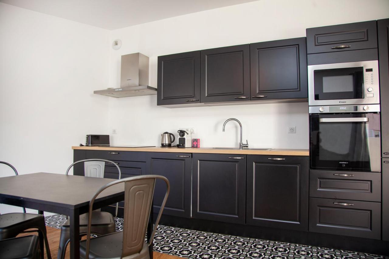 אז'אקסיו Les Suites R Bonaparte - Appartements De Standing Au Coeur De La Vieille Ville Pietonne מראה חיצוני תמונה