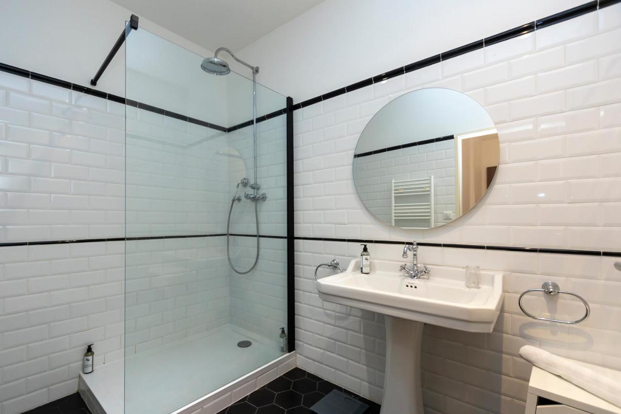 אז'אקסיו Les Suites R Bonaparte - Appartements De Standing Au Coeur De La Vieille Ville Pietonne מראה חיצוני תמונה