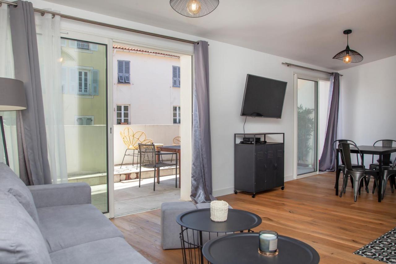 אז'אקסיו Les Suites R Bonaparte - Appartements De Standing Au Coeur De La Vieille Ville Pietonne מראה חיצוני תמונה